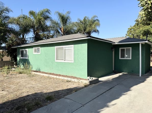 11862 Santa Maria St