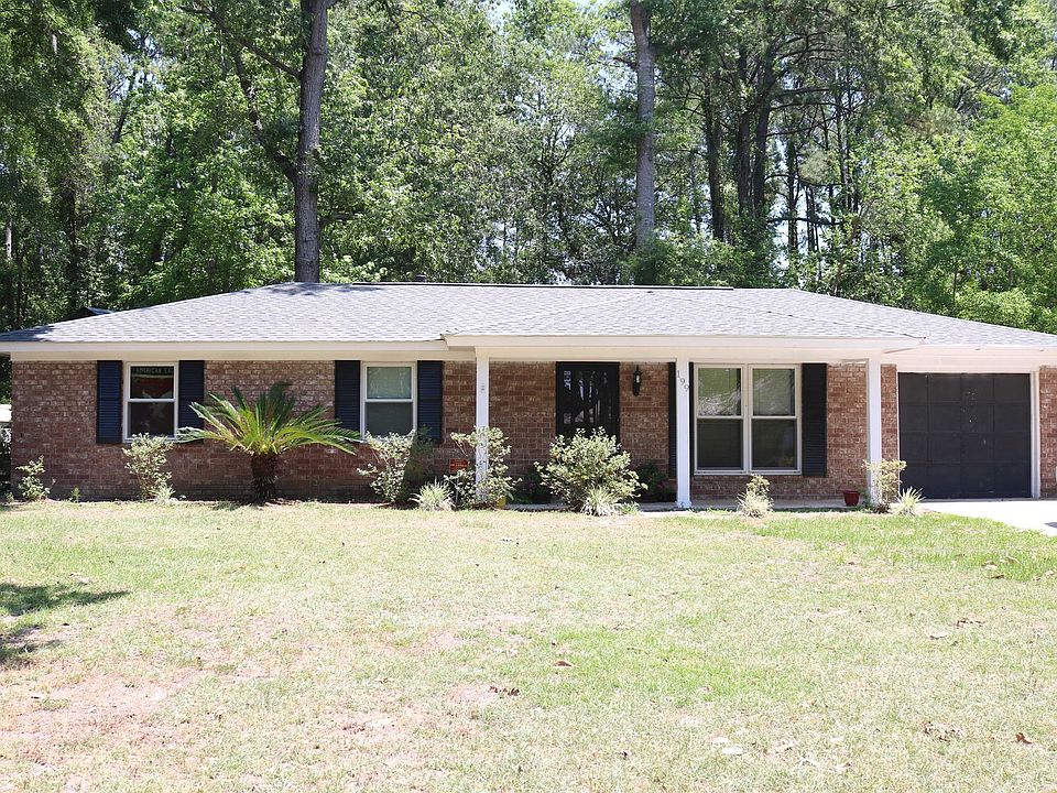 1st image of 199 Sandpiper St