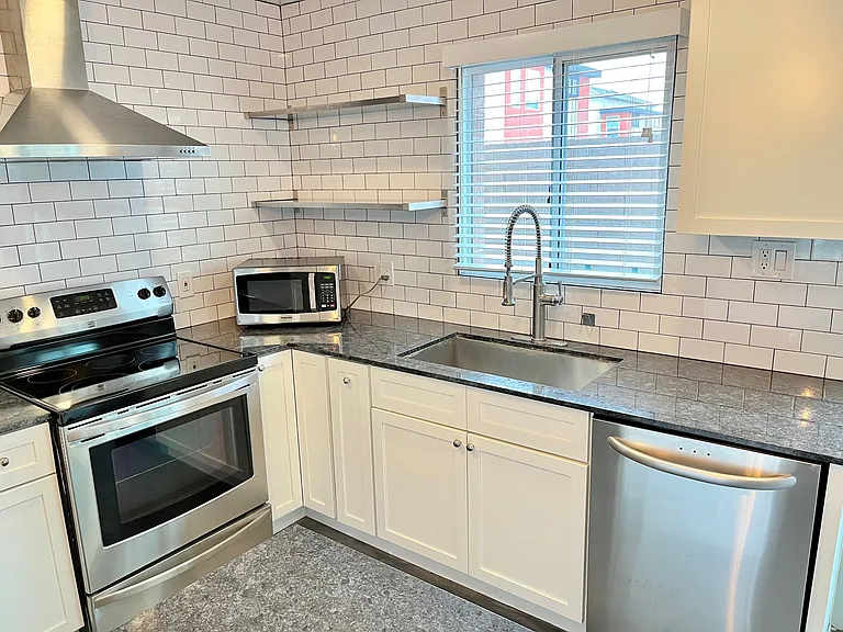 3234 N 38th St #4 — Photo 21