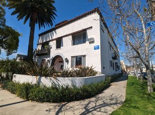 1303 S Cloverdale Ave APT 2, Los Angeles, CA 90019