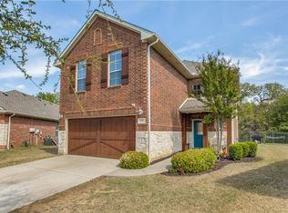 470 Bentson Dr, Lantana, TX 76226