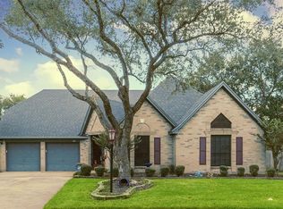 1805 Coronado St, Friendswood, TX 77546