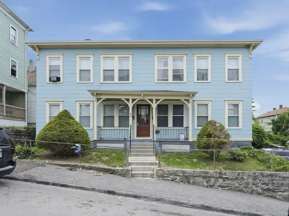 54 Shelby St, Worcester, MA 01605