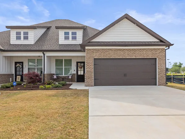 85 Arlington Dr, Chickamauga, GA 30707