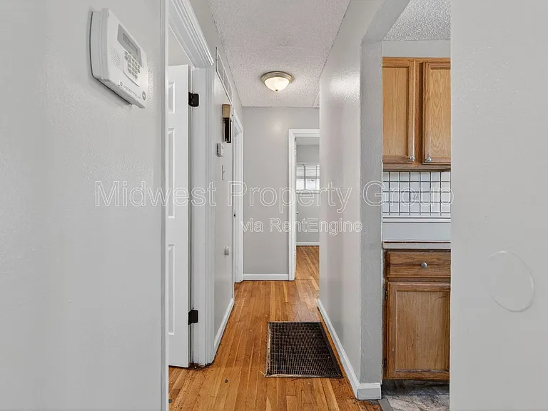 257 Glen Garry Rd — Photo 6