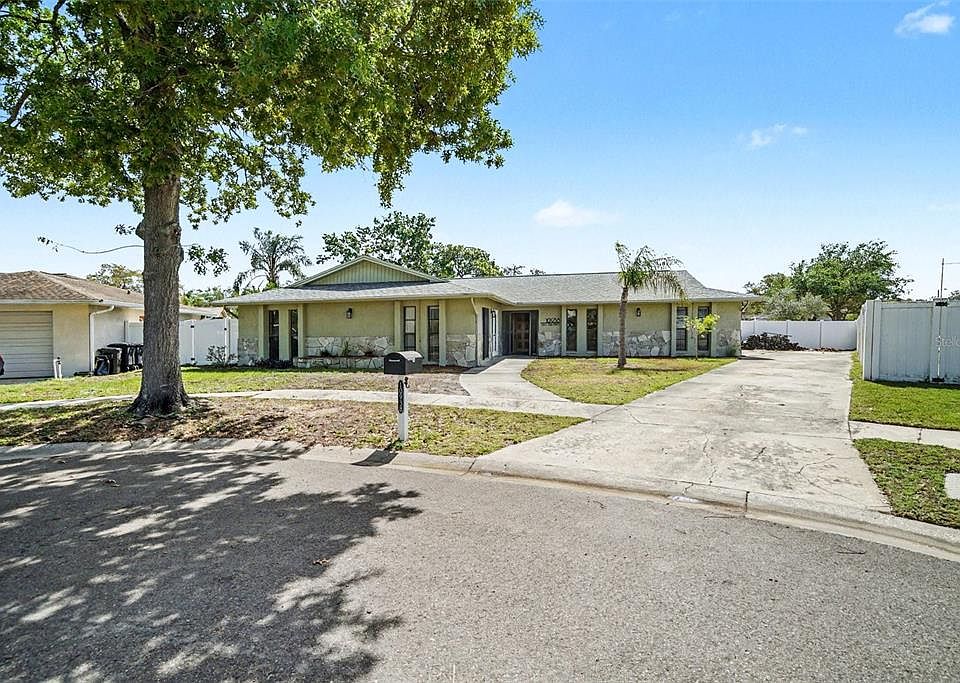 1st image of 10938 Salt Tree Dr