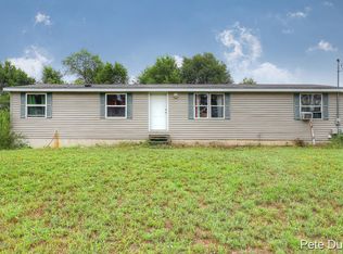 328 N East St, Trufant, MI 49347