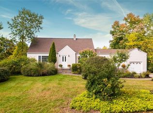 25 Daly Cross Rd, Mount Kisco, NY 10549