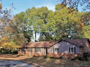 107 Hollymont Ct, Simpsonville, SC 29681