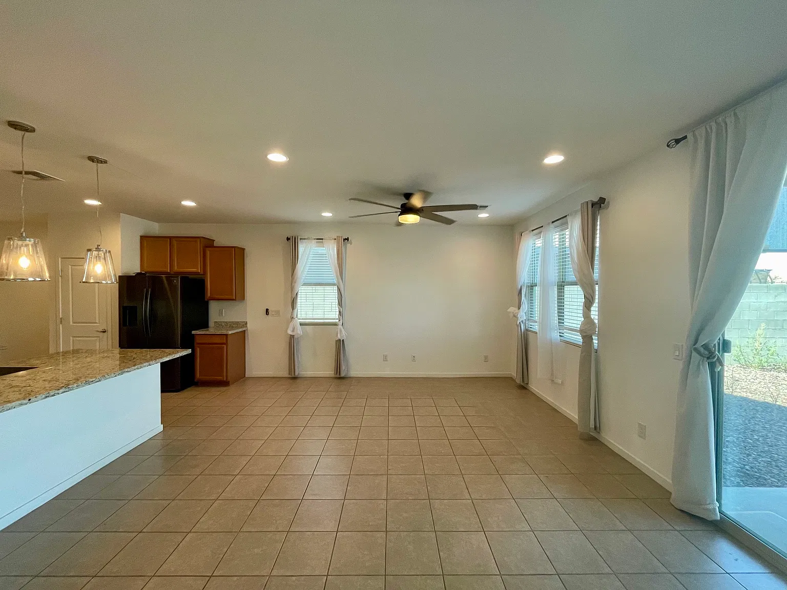 3 bed, 1532 sqft, $2,195 — Photo 3