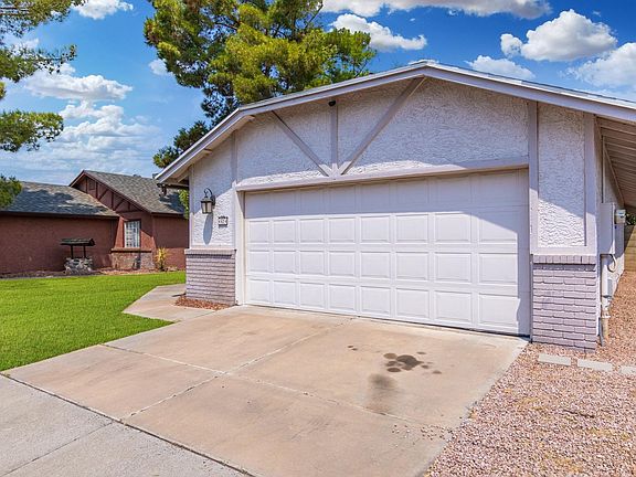 2nd image of 4824 E Betty Elyse Ln