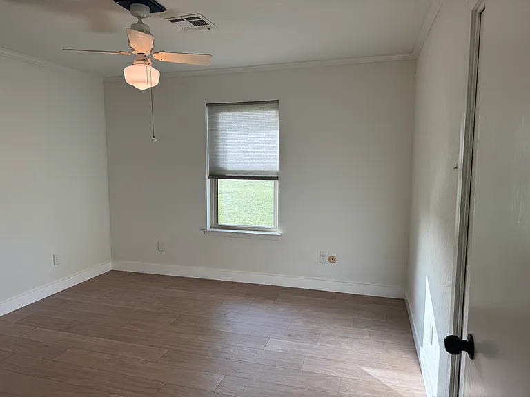 3035 Spring Valley Rd — Photo 16