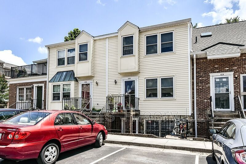 1st image of 60 N Bedford St #60C