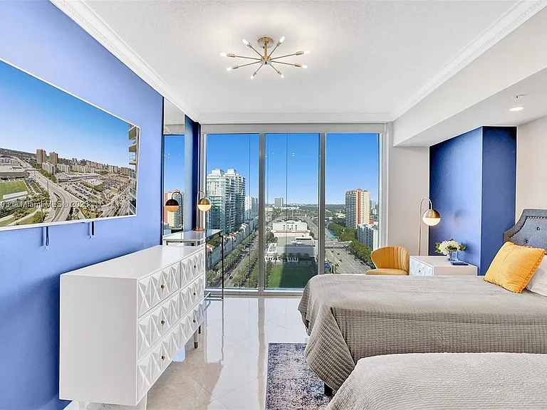16699 Collins Ave #1908 — Photo 13