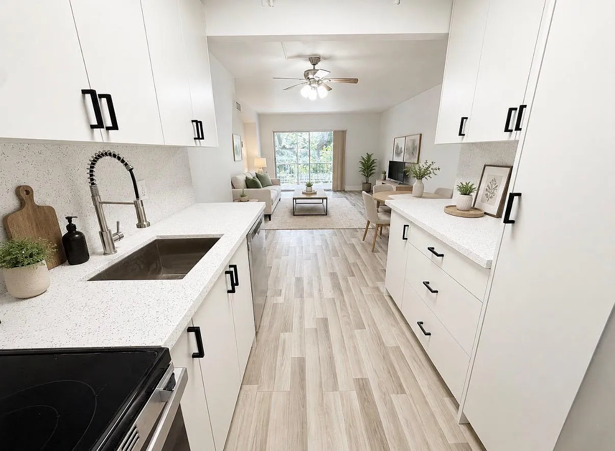 2 bed, 2.0 bath, 847 sqft, $2,250 — Photo 2