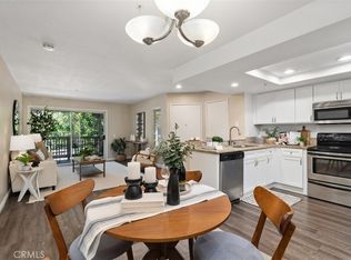 227 S Cross Creek Rd Unit D, Orange, CA 92869