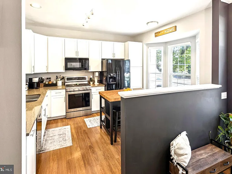 506 Torbert Loop — Photo 9