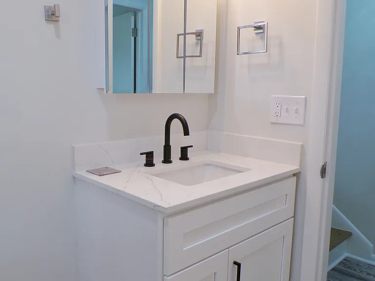 2066 Holt Ave — Photo 24
