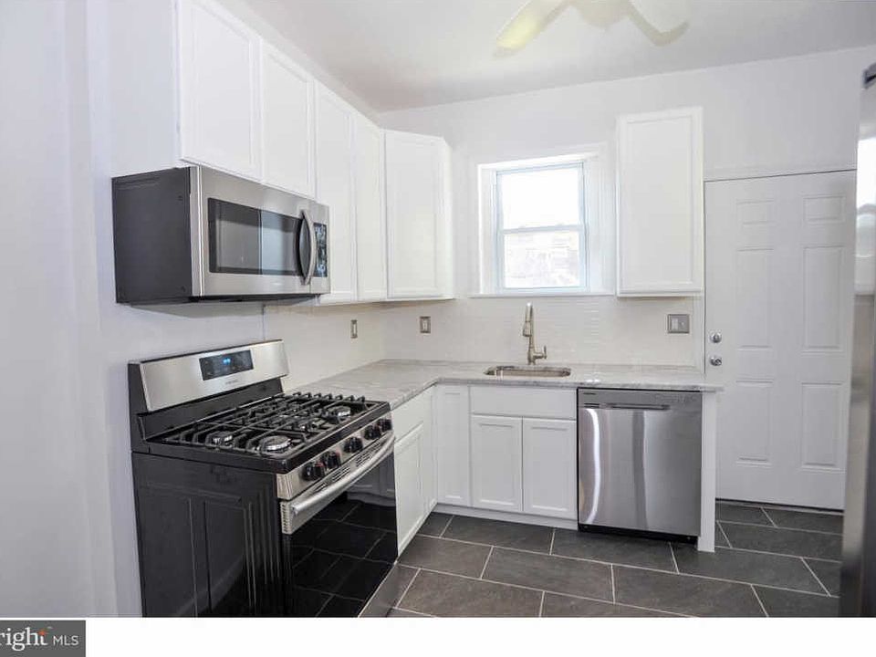 1st image of 6731 Glenloch St