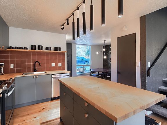 New kitchen