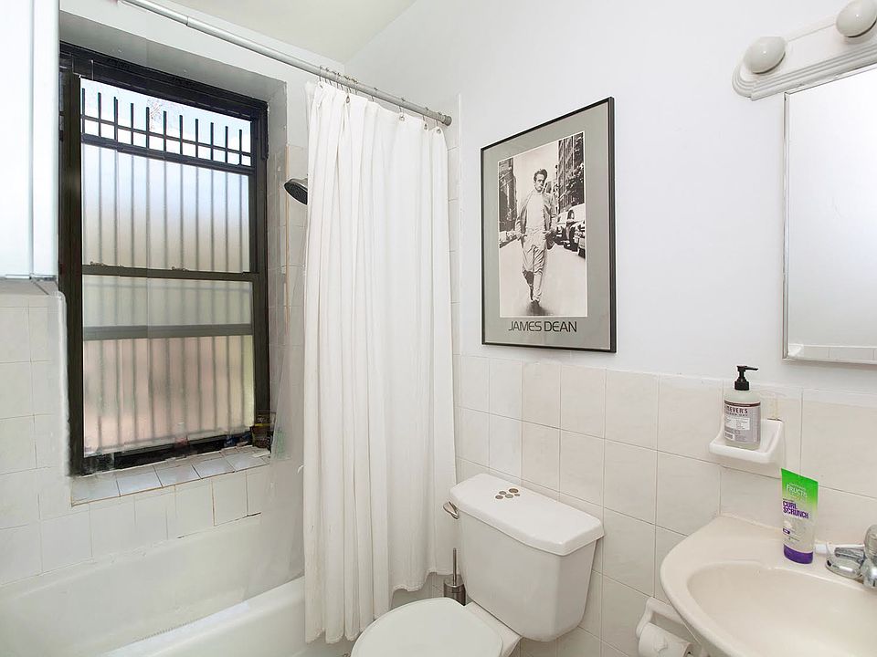 1st image of 185 Lenox Ave APT 3