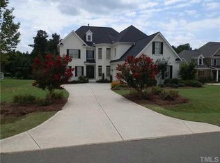 2032 Shingleback Dr, Wake Forest, NC 27587