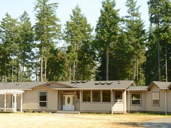 2668 Strawberry Point Road, Oak Harbor, WA 98277