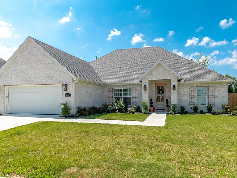 3503 E Lexus Dr — Photo 5