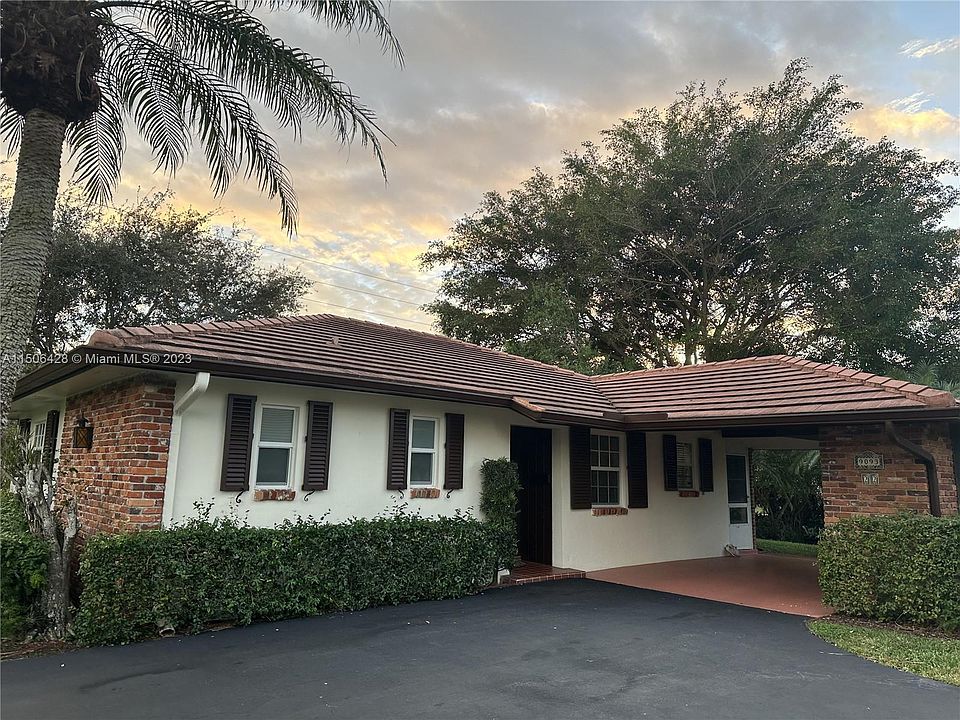 1st image of 9093 Thunderbird Dr