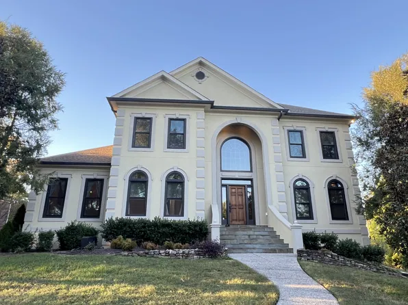 749 Adkisson Ln, Nashville, TN 37205