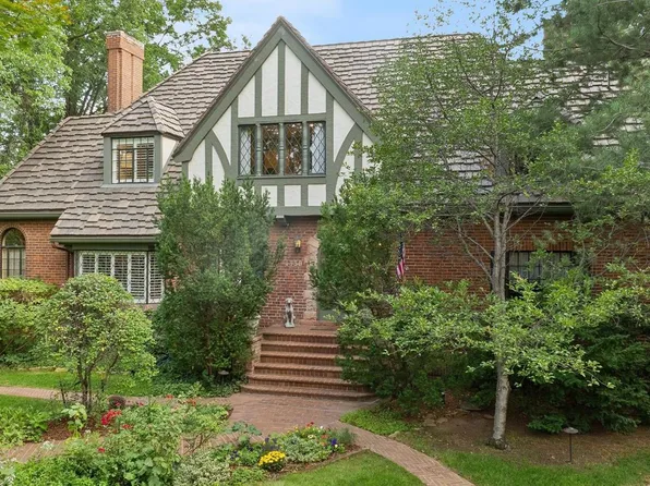 4330 E 6th Avenue Parkway, Denver, CO 80220