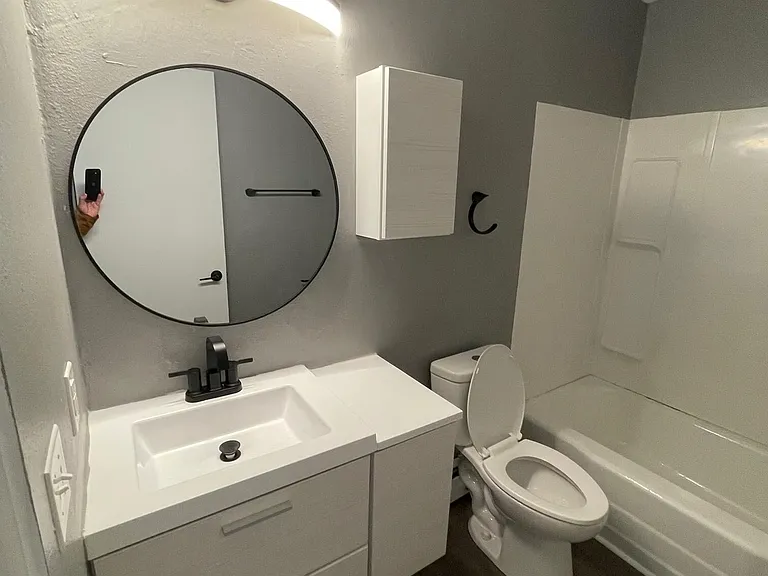 3141 Northwood Ave #10 — Photo 5