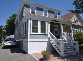10 Narragansett Ave, Newport, RI 02840