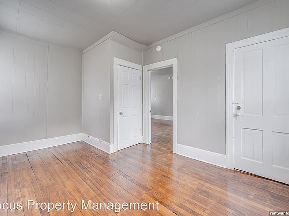 5th image of 318 N Oneida St #2