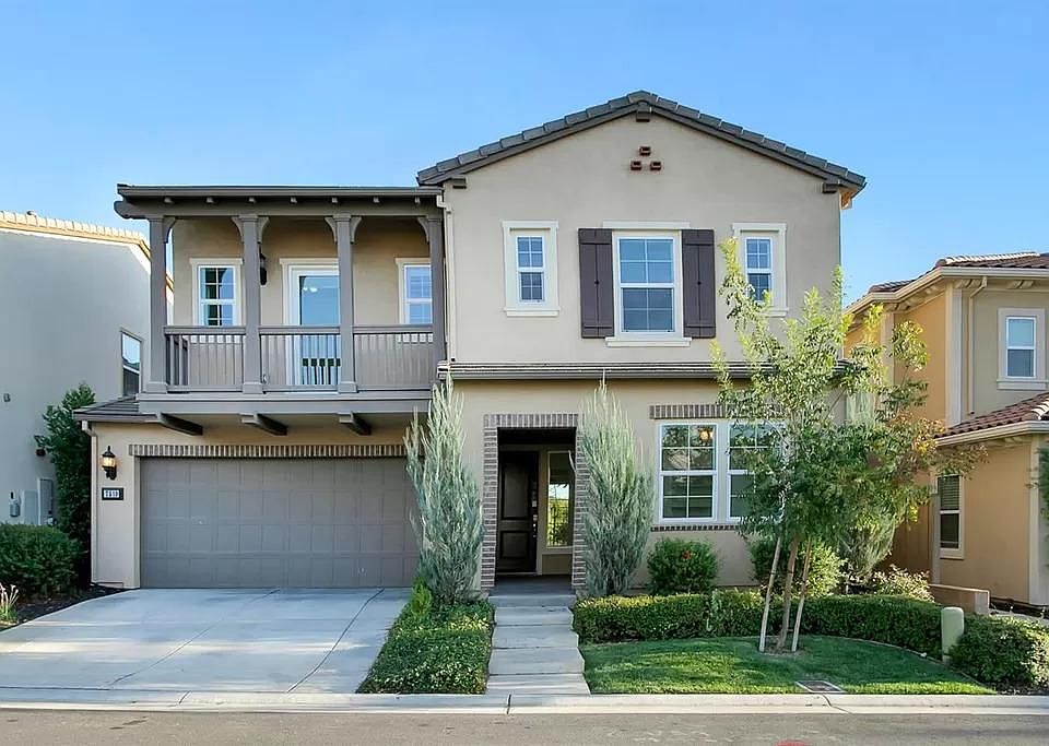 1st image of 7510 Pesaro Dr