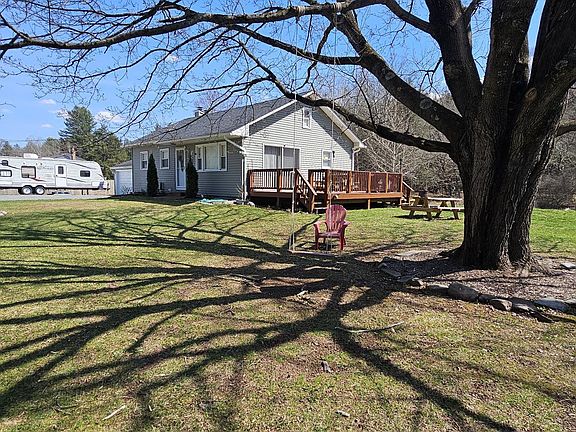 2nd image of 430 Griffith Rd