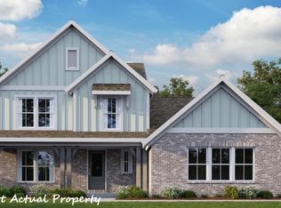 230 Pickerington Ponds Dr, Pickerington, OH 43147