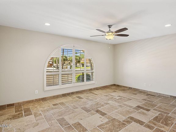 5th image of 510 E LE MARCHE Avenue