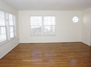 18001 Rockingham Pl, Darnestown, MD 20874