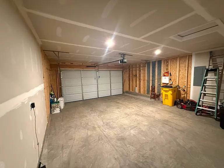 106 Empire Ln — Photo 16