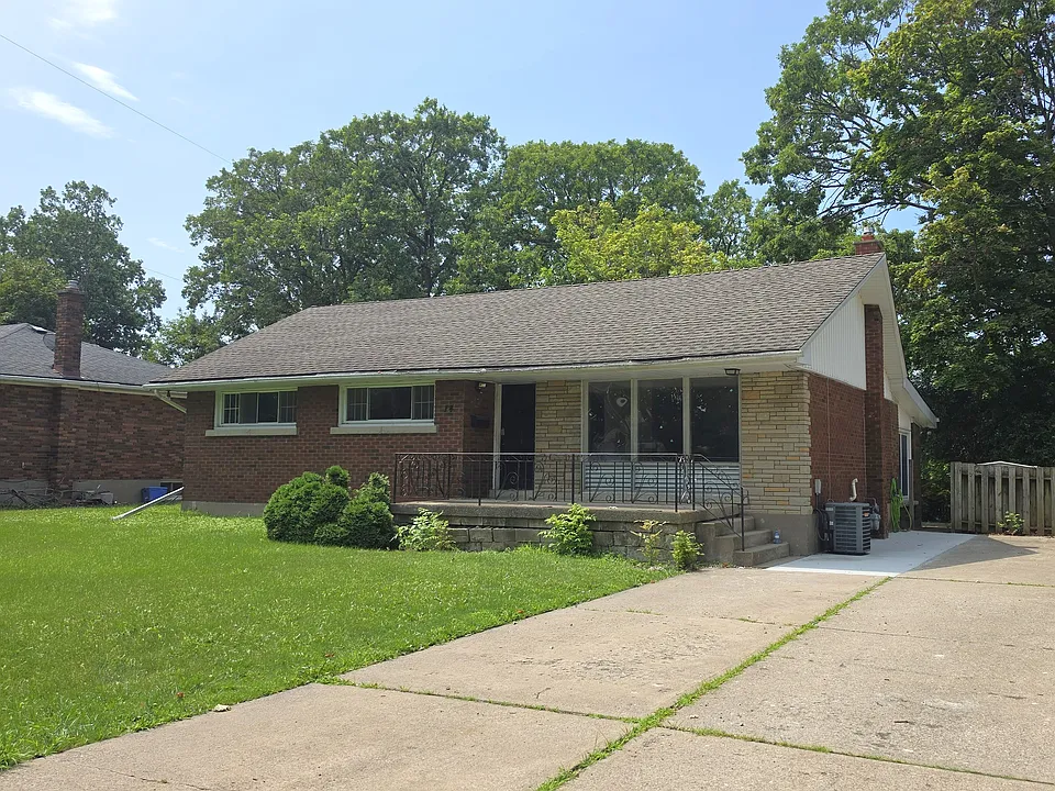 14 W Hampton Rd