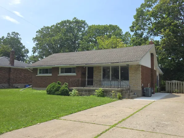 14 W Hampton Rd, Saint Catharines, ON L2T 3Z3