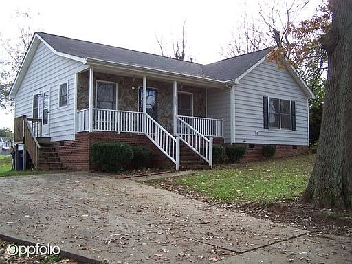 1st image of 1525 Claremont Ave