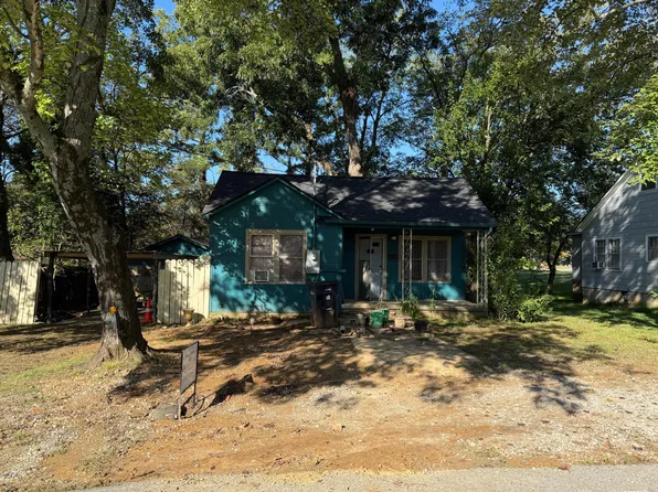 1139 N State St, Batesville, AR 72501
