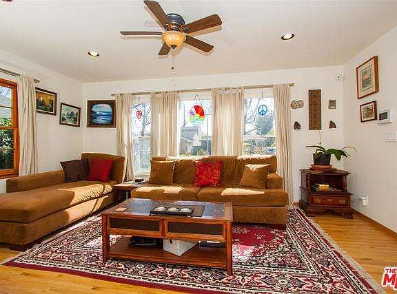 4th image of 12801 Stanwood Dr