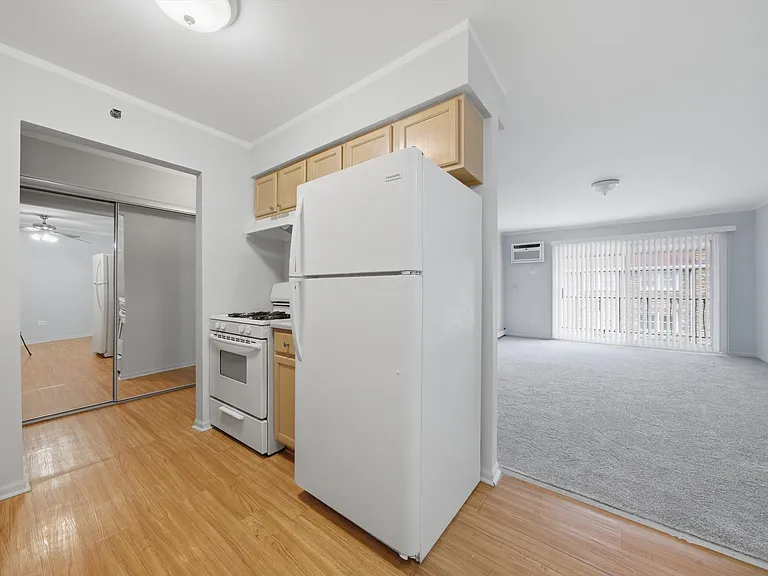 9940 Nottingham Ave #302 — Photo 13