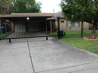 5634 Mackinaw Rd, Houston, TX 77053