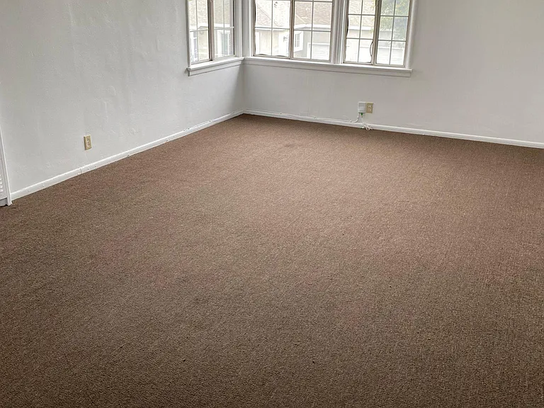 5005 Michigan Ave #D — Photo 10