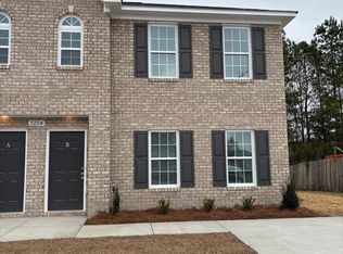 1252 Masters Ln #B, Greenville, NC 27834