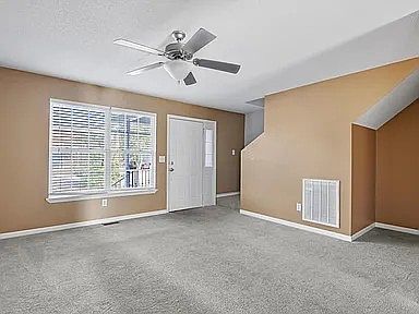 3rd image of 3029 Barneys Ln NE
